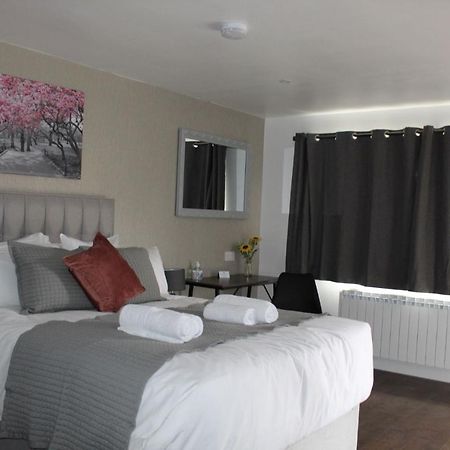 Rokna Bed & Breakfast คิดลิงตัน ภายนอก รูปภาพ