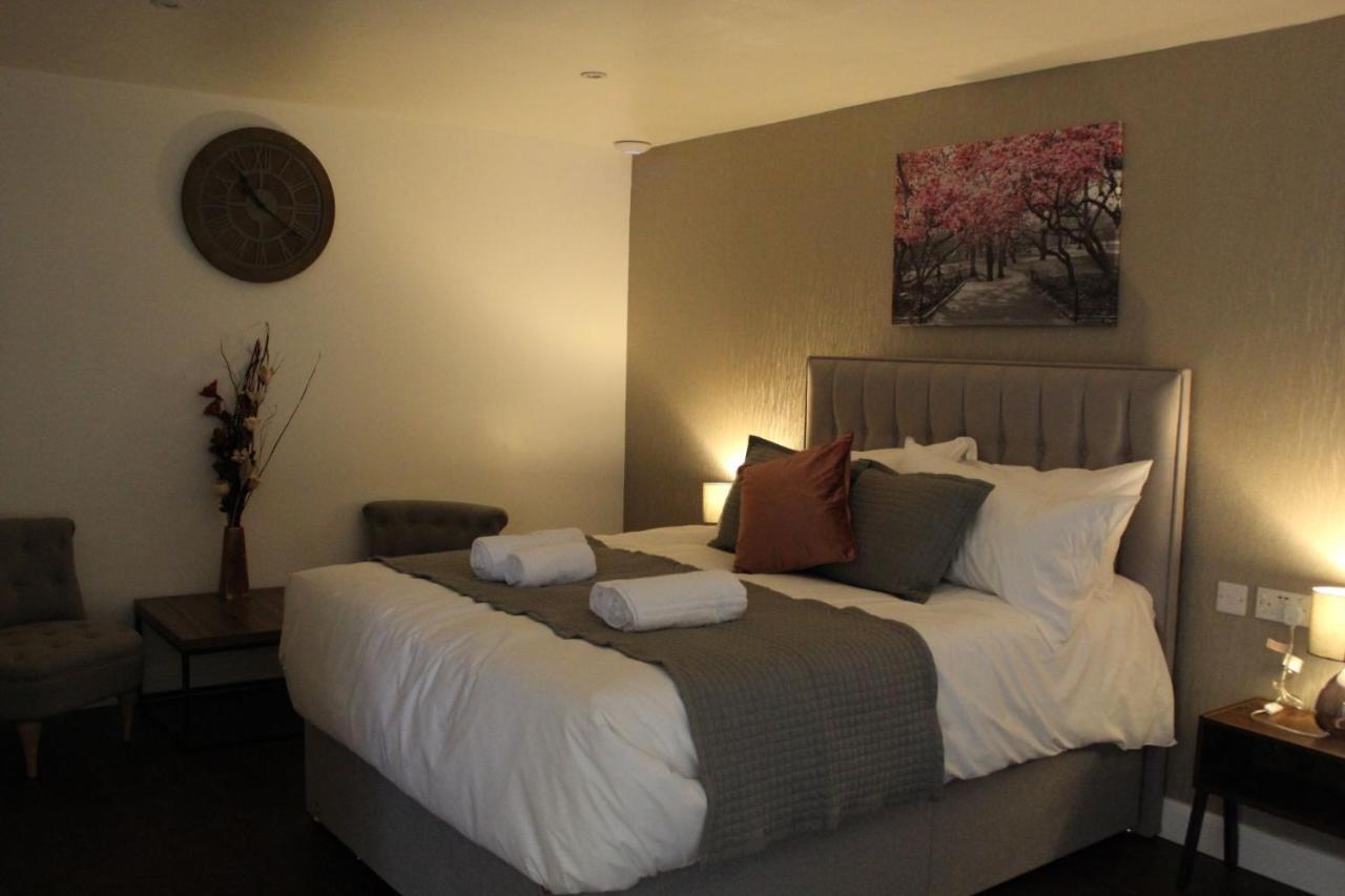 Rokna Bed & Breakfast คิดลิงตัน ภายนอก รูปภาพ