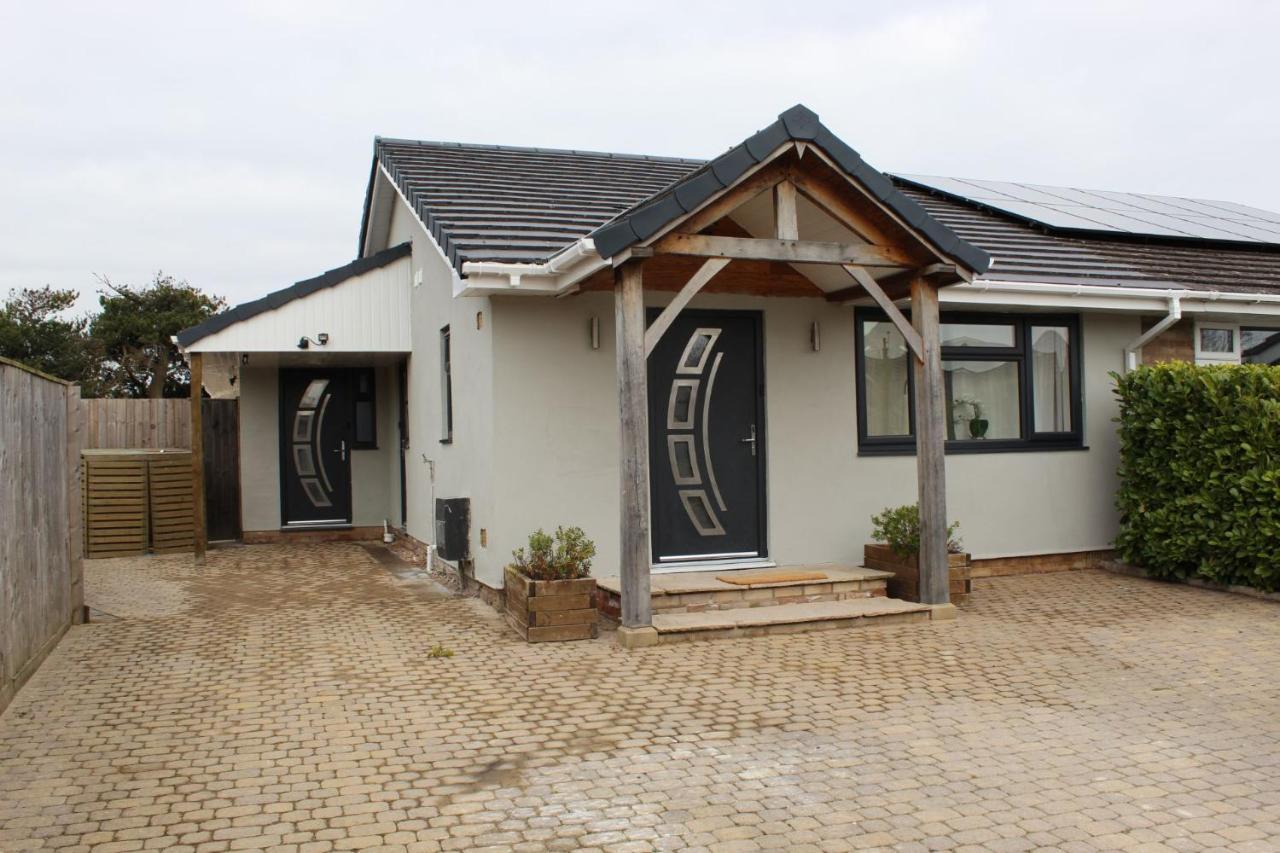 Rokna Bed & Breakfast คิดลิงตัน ภายนอก รูปภาพ